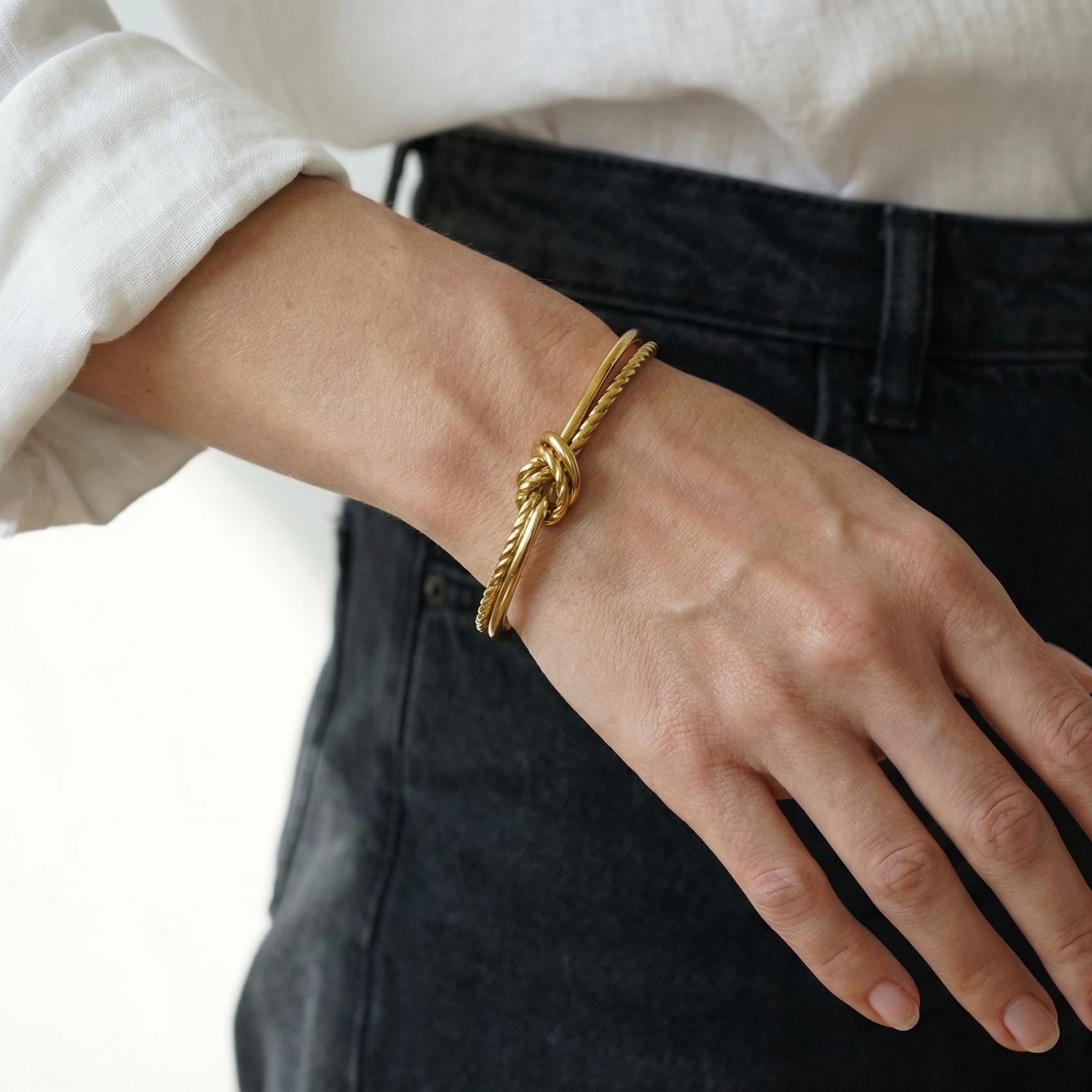 Liebesknoten-Armband